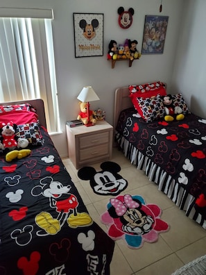 3 bedrooms, desk, iron/ironing board, travel cot