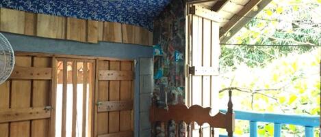 2 chambres, bureau, literie fournie