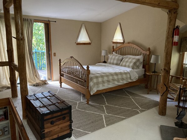 2 makuuhuonetta, silitysrauta/-lauta, ilmainen Wi-Fi, vuodevaatteet