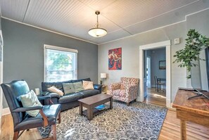 テレビ、DVD プレーヤー、書庫、ビデオライブラリ