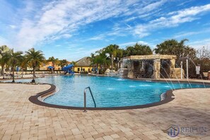 Pool - Paradise Palms - 4BR (one on ground floor), 3BA (Kissimmee)