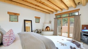 3 quartos, Wi-Fi de cortesia, roupa de cama