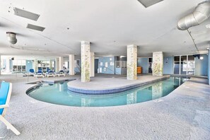 Piscine couverte, piscine chauffée