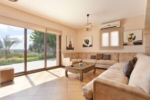 تلفزيون، كرة قدم الطاولة، تنس طاولة