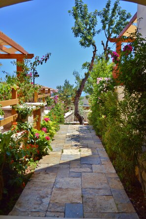 Property grounds - Private Pool 3 Bedroom Villa, Sea & Mountain View At Amazing Lavanta (Kalkan)