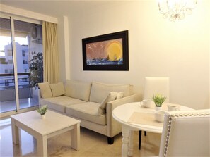 TV, DVD player - Santa clara Torre 2 ApartmentSYO (Torremolinos)