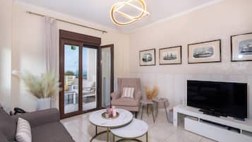 Fernseher, Kamin, Videospiele, DVD-Player