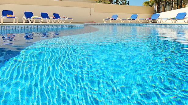 Utomhuspool