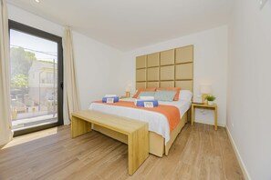 4 chambres, fer et planche à repasser, Wi-Fi gratuit, draps fournis
