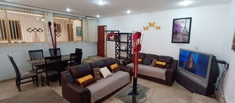 Toluca Centrica House