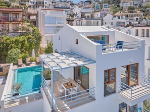 Exterior - Fully Renovated Villa Elmas: Private pool, Sea views, WiFi, A/C (Kalkan)