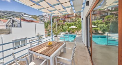 Fully Renovated Villa Elmas: Private pool, Sea views, WiFi, A/C