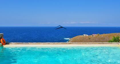 Family villa with a swimming pool and amazing sea view