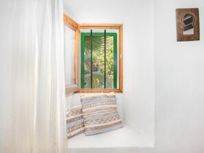 Interior - Can Cusina. Charming House With Swimming Pool (Es Llombards)