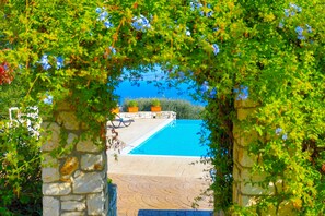 A heated pool - Helona: Villa Estate, heated pool, stunning views, A/C (Kelia - Kassiopi)