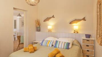 3 bedrooms, iron/ironing board, travel crib, free WiFi