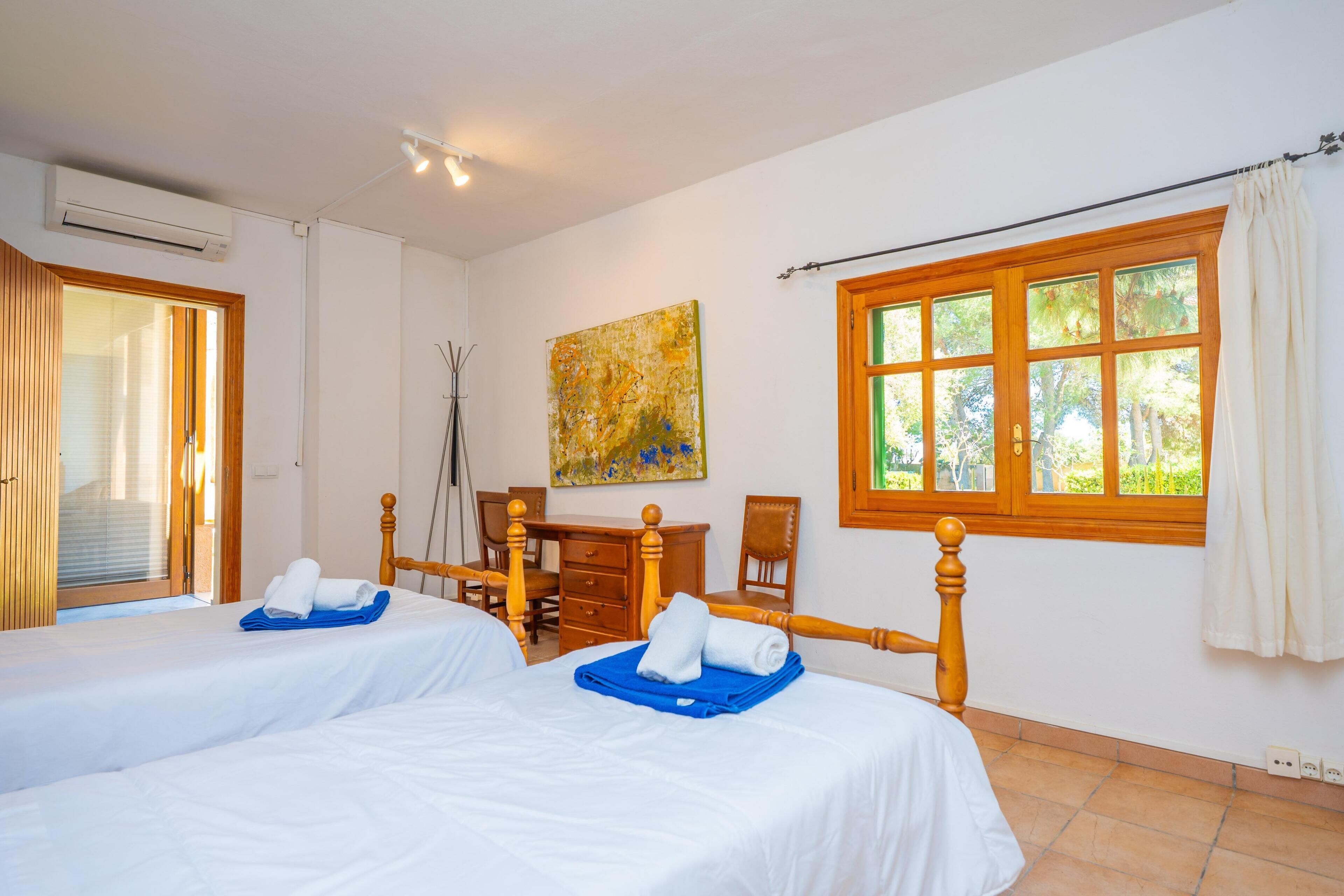 5 slaapkamers, een strijkplank/strijkijzer, babybedden, gratis wifi