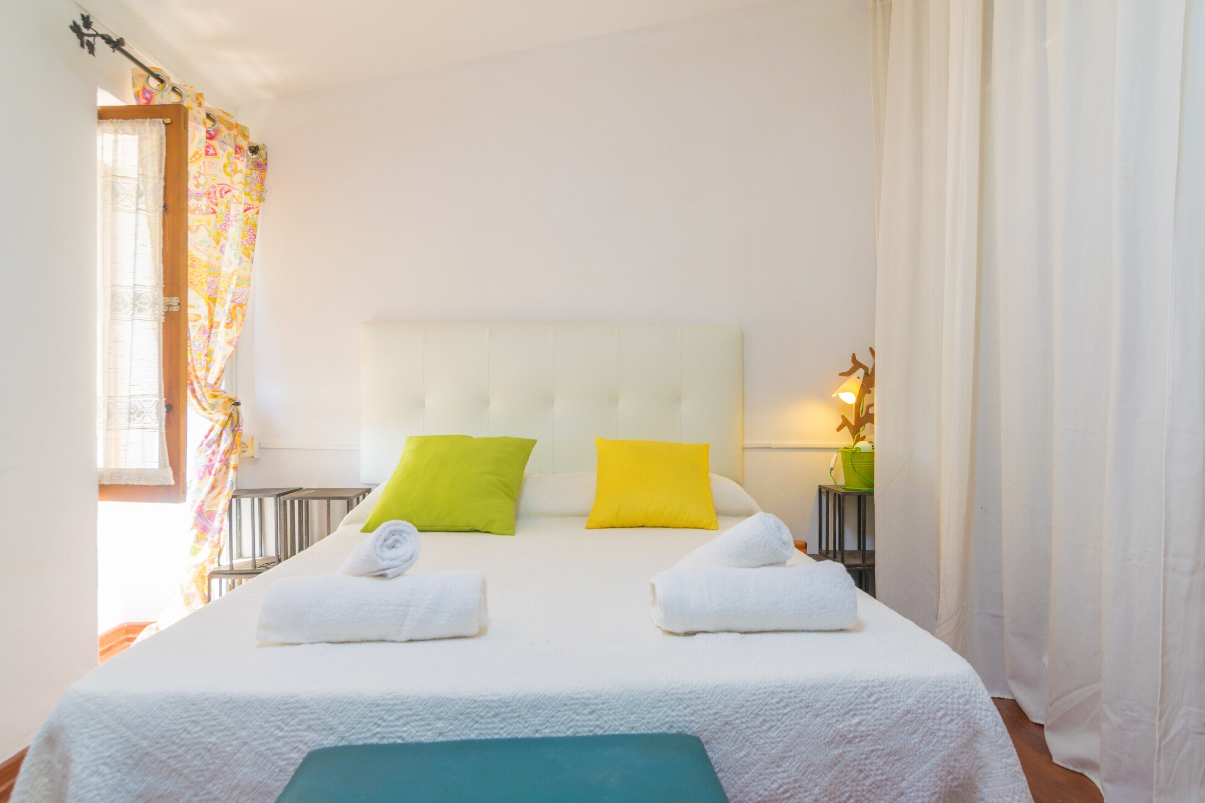 5 bedrooms, iron/ironing board, cribs/infant beds, free WiFi