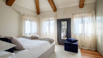 2 chambres, fer et planche Ă repasser, Wi-Fi, draps fournis