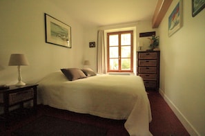 3 Schlafzimmer, Bügeleisen/Bügelbrett, Reisekinderbett, kostenloses WLAN