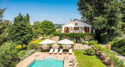 Villa Limoni, villa spacieuse avec piscine dans les collines de Ripatransone, Ă 15 minutes de la mer Adriatique