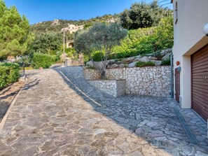 Property grounds - Costa Brava-Calonge- Villa Torre Gavarres, in a natural environment, gratifying! (Calonge)