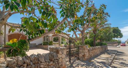 CASA AINA - Ferienhaus mit Terrasse in Sa Ràpita. WiFi gratis