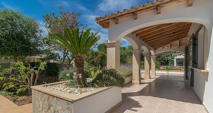 CASA AINA - Chalet with terrace in Sa Ràpita. Free WiFi