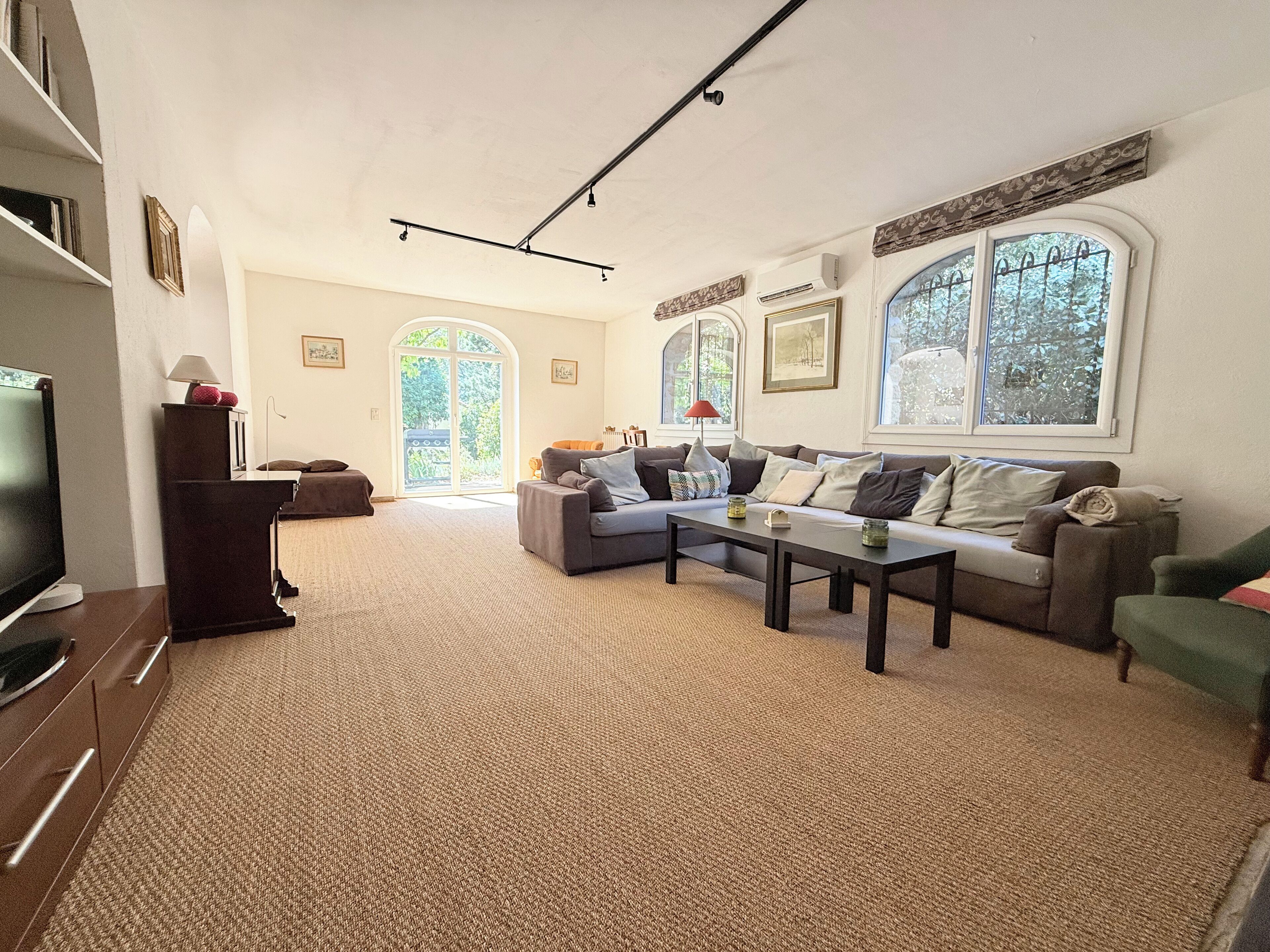 Televisie, videospelletjes, boeken en een stereo