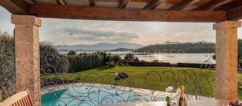 Villa Danza dei Fenicotteri: with private pool and close to the beach.