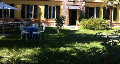 Countryfarm "Bellaria" between Langhe and Monferrato region