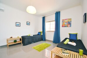 2 habitaciones y caja de seguridad en la habitación 