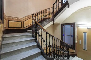 Interior - Luxurious Oasis Paseo de Gracia (Barcelona)
