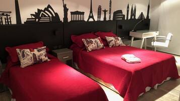 1 bedroom, in-room safe, iron/ironing board, WiFi