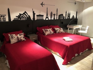 1 bedroom, in-room safe, iron/ironing board, WiFi