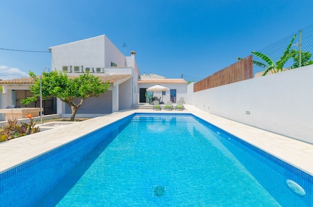 Pool. CAN FOSC - Ferienhaus mit privaten Pool in Vilafranca De Bonany. WiFi gratis