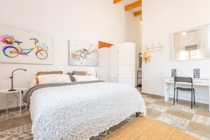 3 bedrooms, iron/ironing board, free WiFi, bed sheets - CAN POTDIR - Villa with private pool in Ariany. Free WiFi (Ariany)