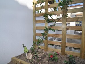 Exterior detail - Cozy ground floor apartment in l´Escala (l'Escala)