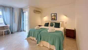 1 slaapkamer, een kluis op de kamer, gratis wifi, beddengoed
