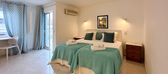 Sofeelings Quarto Mar_Piso 2, Baixa de Albufeira