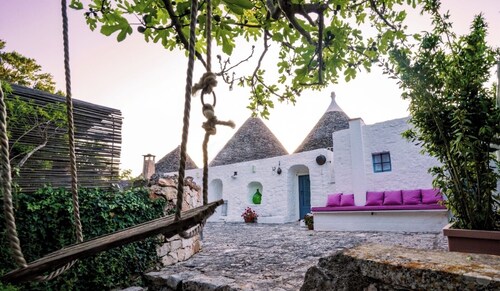 Charming Trullo Amarcord with Private Pool, Spa & Park near Alberobello