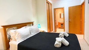 2 bedrooms, WiFi, bed sheets