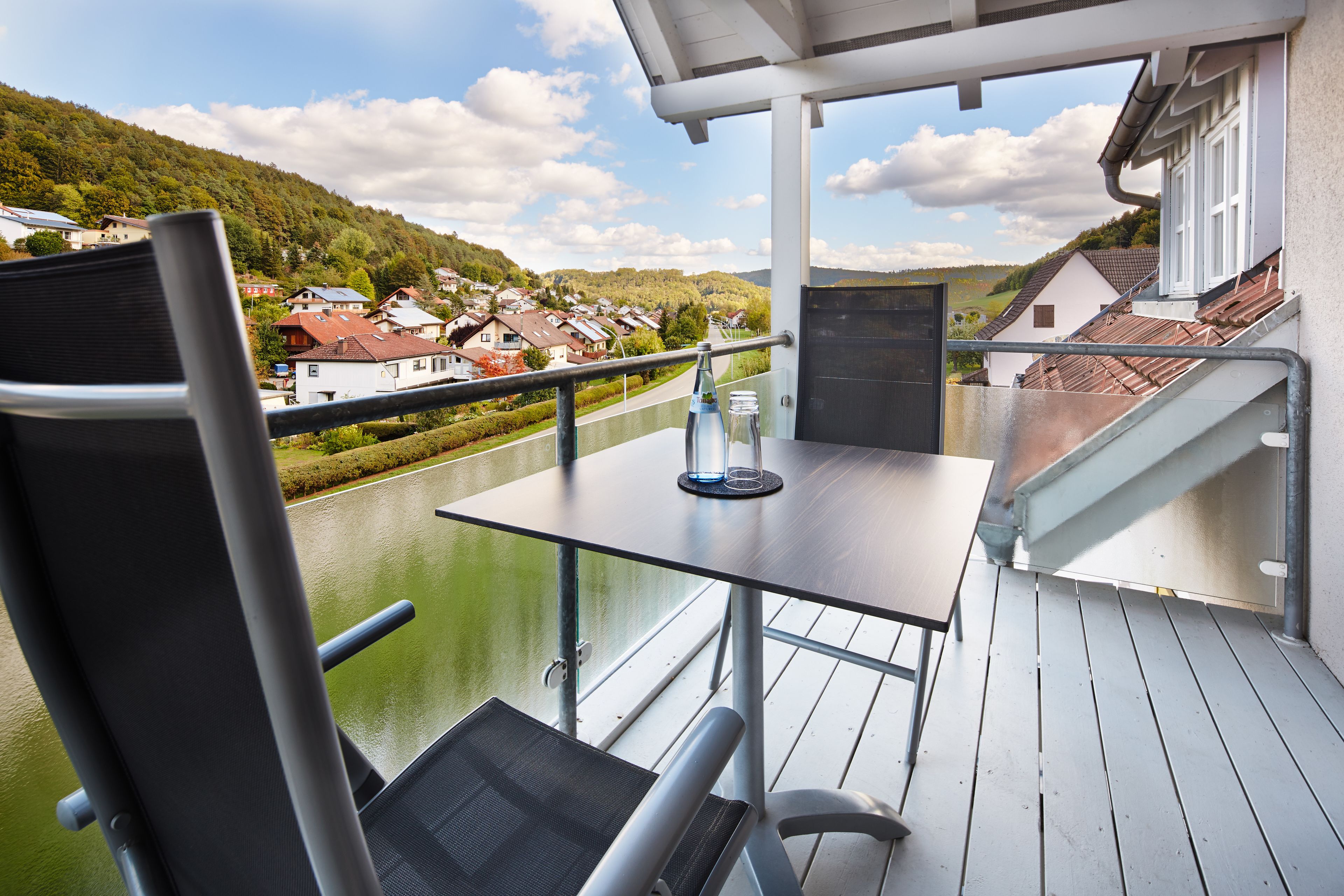 Business Double Room | Balcony