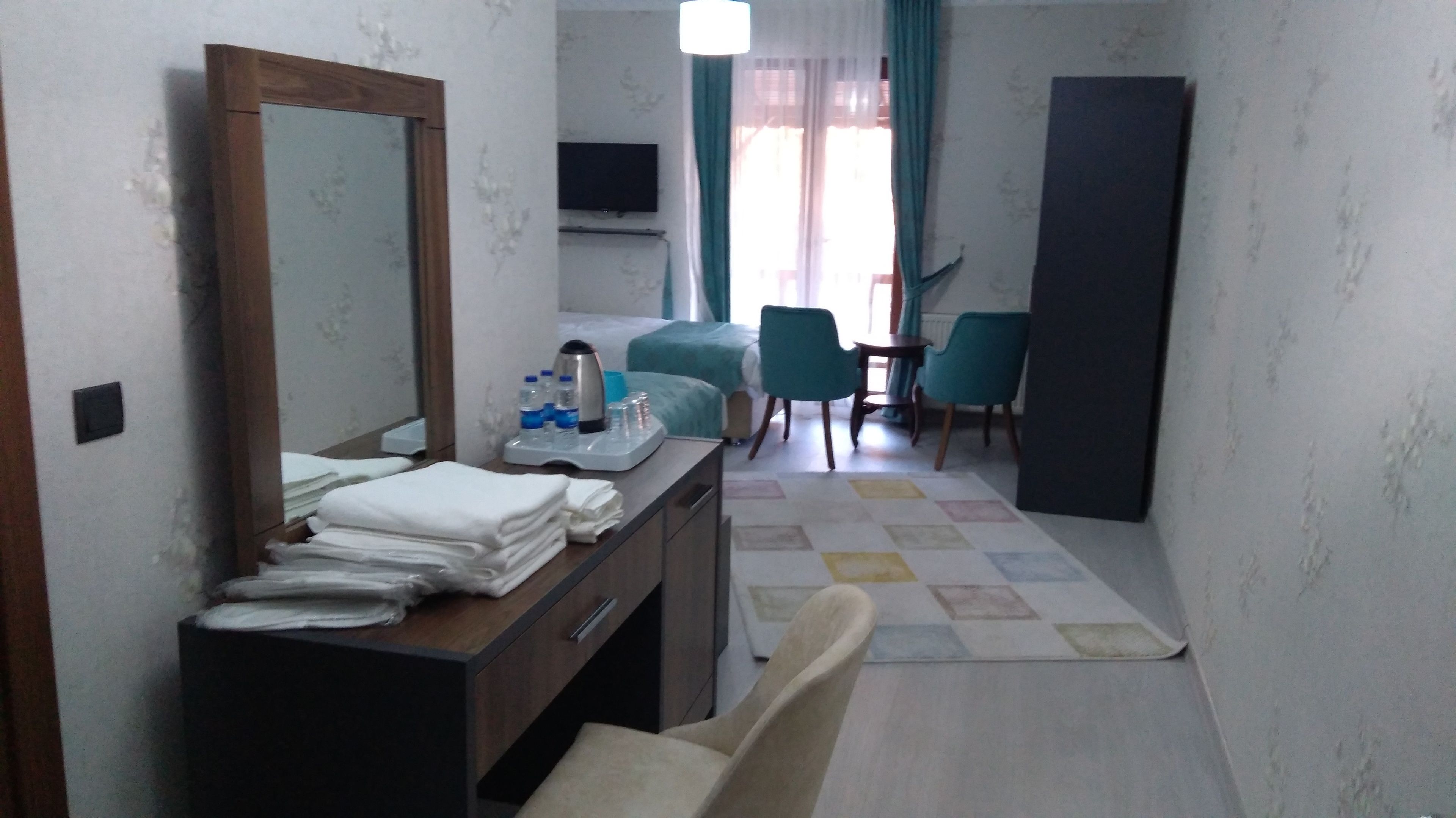 comfort suite, lanai | egyptian cotton sheets, premium bedding, in-room safe, desk