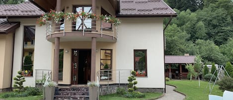 Fachada da propriedade