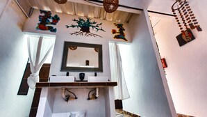 Shared bathroom - Mahasand Suites, Hostel & Hotel (Mahahual)