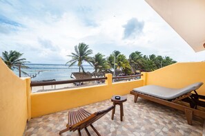 Beach/ocean view - Mahasand Suites, Hostel & Hotel (Mahahual)
