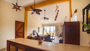 Deluxe Suite, Non Smoking, Ocean View | Premium bedding, WiFi (free), bed sheets - Mahasand Suites, Hostel & Hotel (Mahahual)