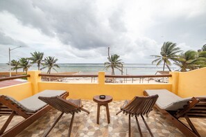 Grand Suite, Non Smoking, Ocean View | Terrace/patio - Mahasand Suites, Hostel & Hotel (Mahahual)