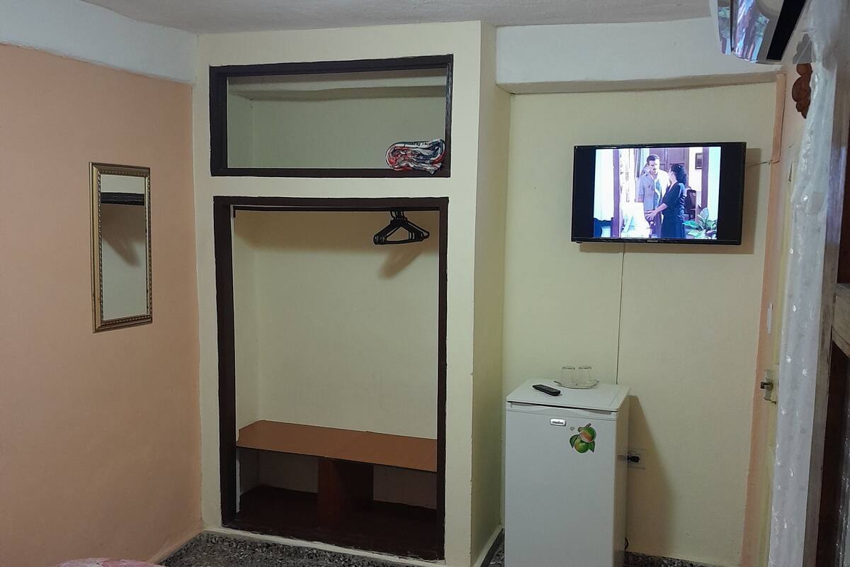 3 habitaciones, colchones con pillow-top, minibar y wifi gratis